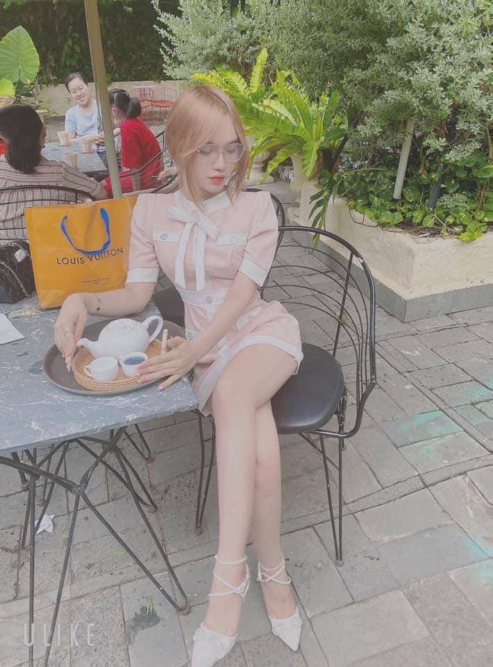 SSNI-124 Dành cho nữ マネージャーのくせしてNgực to và nhạc cụ nổi tiếng だから俺たちのBồn tiểu bằng thịt ちゃんにQuyết định. Suzuki Kokoharu
